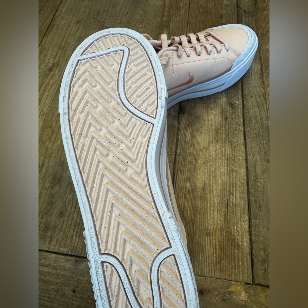 New Nike Court Legacy Lift Women's $95 Size 11 Washed Coral/Apricot Agate/White - Picture 10 of 10